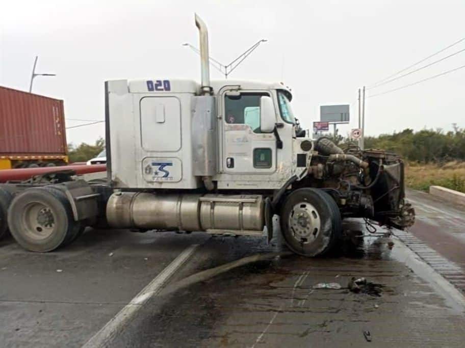 Al parecer había diesel derramo sobre la carpeta asfáltica