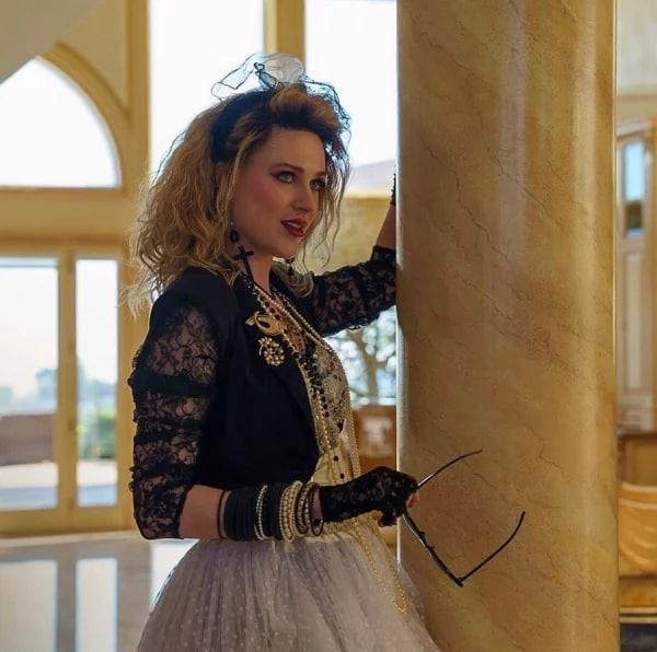 Evan Rachel Wood se transforma en Madonna