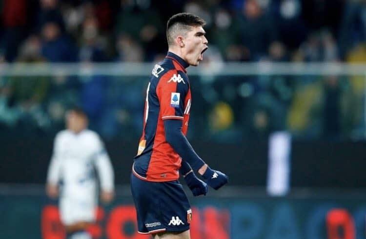 Empata Genoa con Johan Vázquez de titular