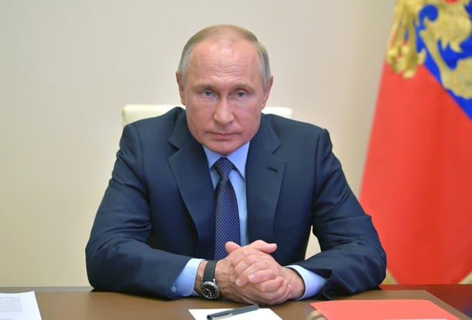 Putin pide crear lista de países no amigos de Rusia