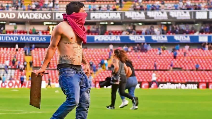 Escritores reprueban a la LigaMX Escritores reprueban a la LigaMX