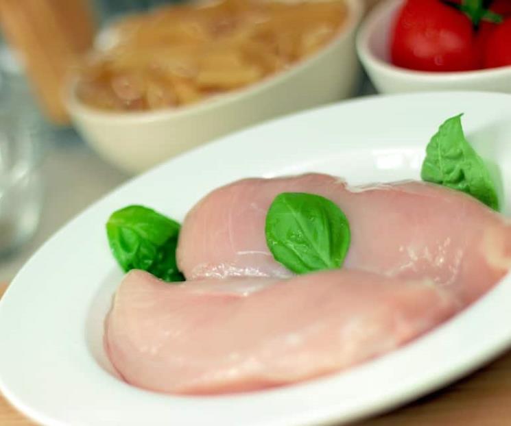 Prevén siga preferencia por el pollo hasta 2030