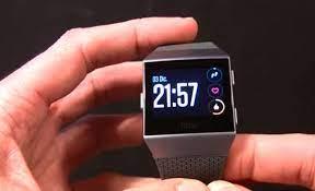 Alertan smartwatch Fitbit Ionic pueden provocar quemaduras
