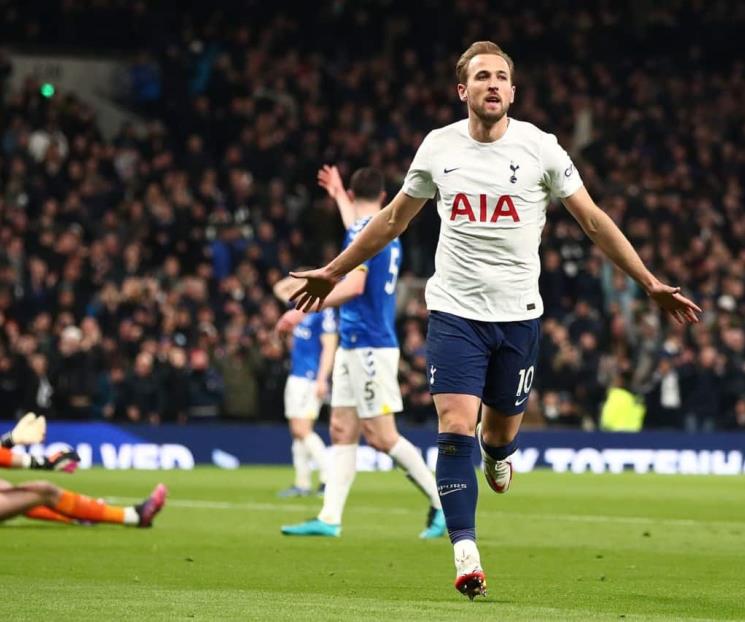 Golea y hunde más el Tottenham a Everton en EPL