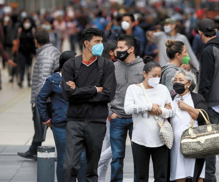 Rebajan en EU nivel de alerta de viaje para México por Covid
