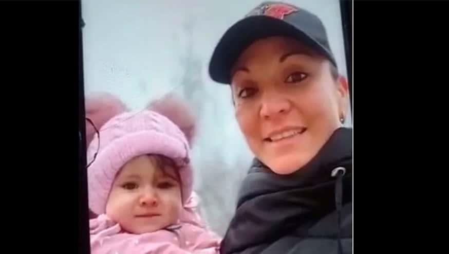 Mexicana y su bebé intentan salir de la zona de conflicto
