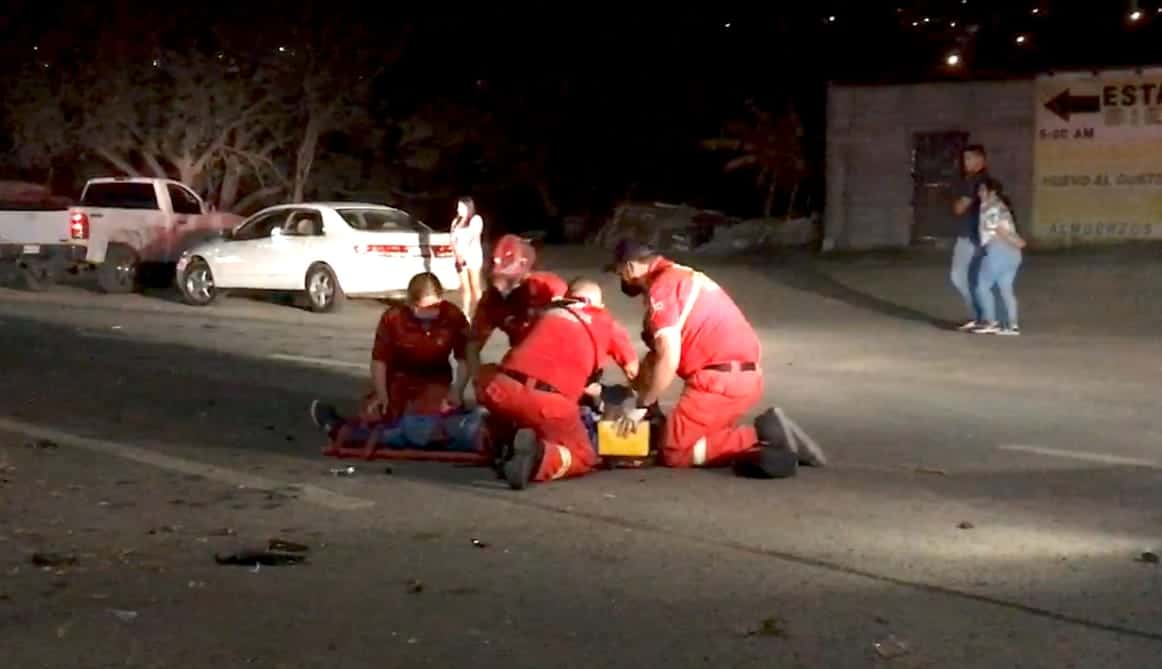 Dos personas sin vida y tres lesionados dejó la noche del domingo un choque