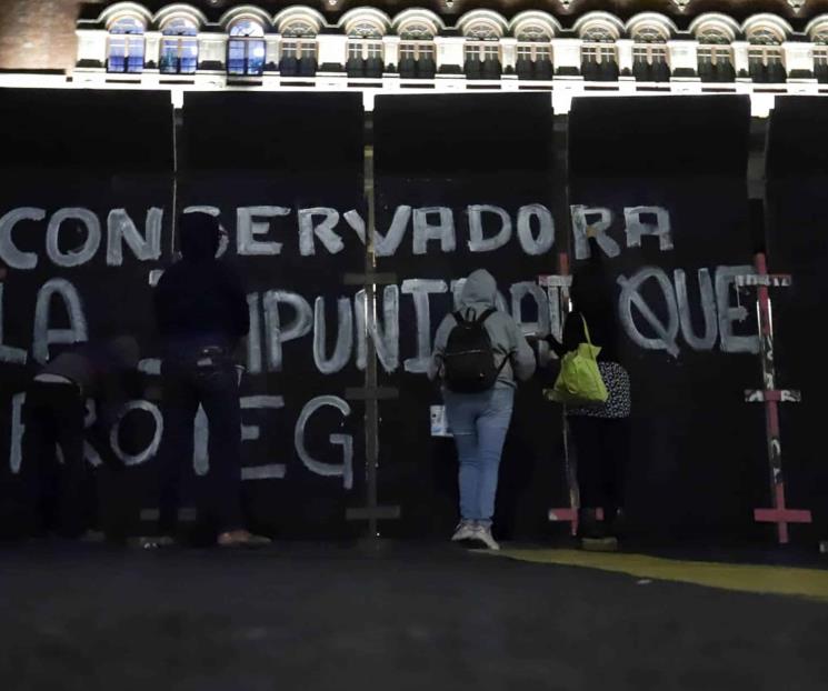 Comienzan protestas en Palacio Nacional Comienzan protestas en Palacio Nacional