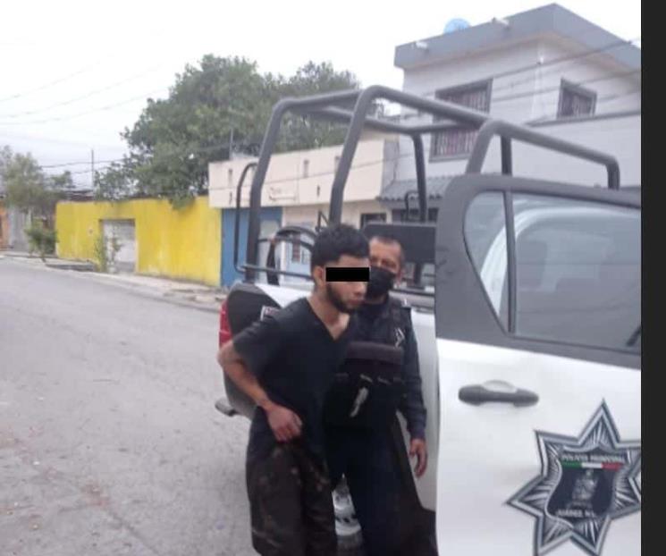 Detienen a 2 por robo de cable de telefonía