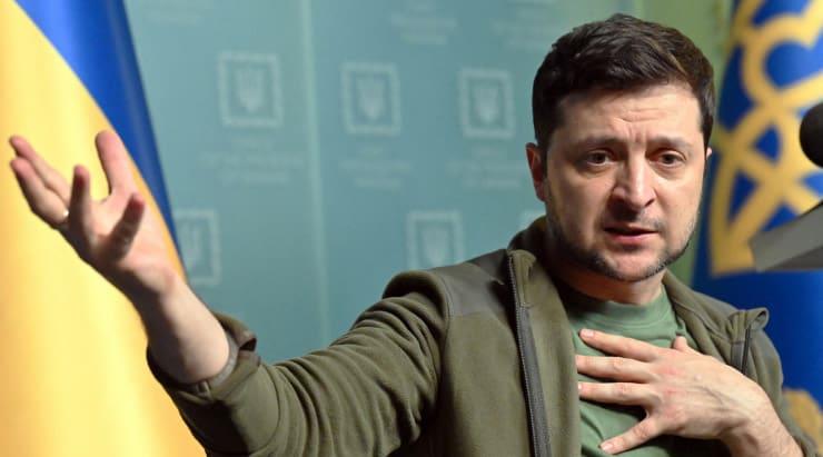 No le tengo miedo a nadie. Me quedo en Kiev, dice Zelensky