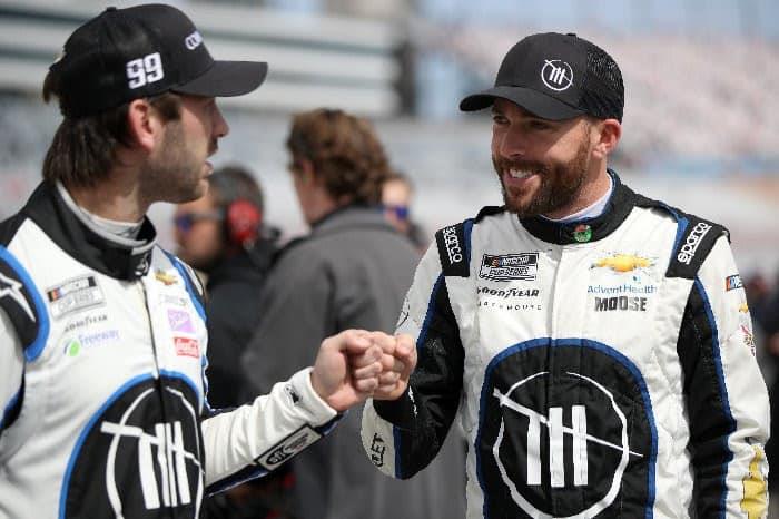 Ve Suárez coche para ganar en la Nascar Series