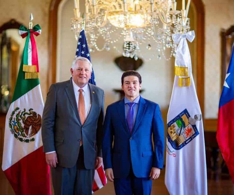 Se reúne Samuel con secretario de estado de Texas