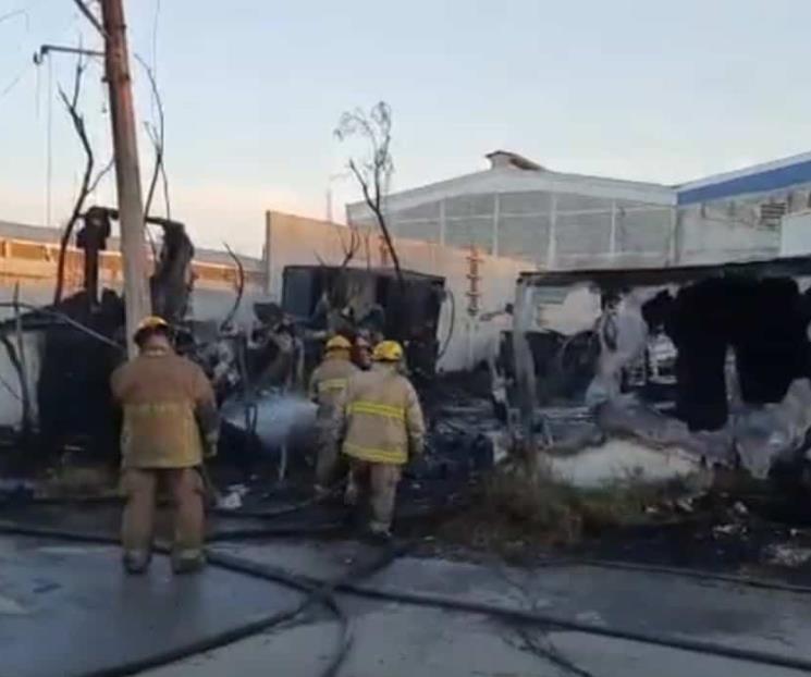Alarma incendio en pensión de tráileres