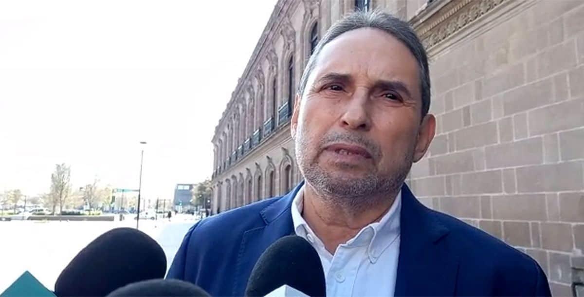 Seguirá Ornelas en Monterrey; no descartan eliminar a barra