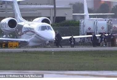 Aterriza de emergencia avión en que viajaba Trump