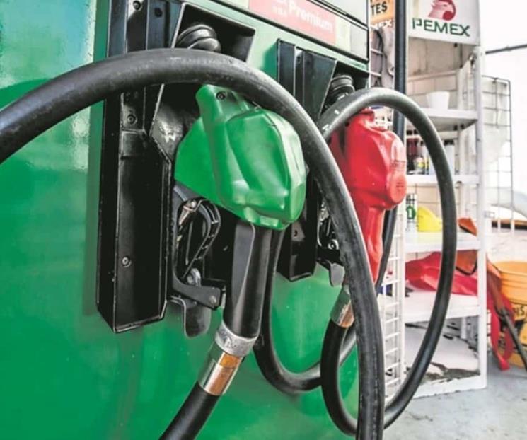 Gasolina por las nubes gracias a récord de precios en EU