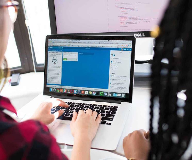 Buscan mujeres acceso equitativo a la tecnología