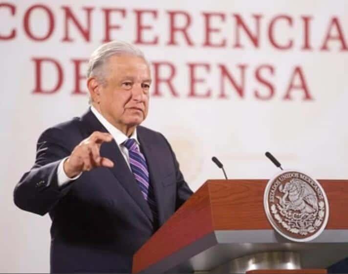 Descarta AMLO fijar tope a gasolinas