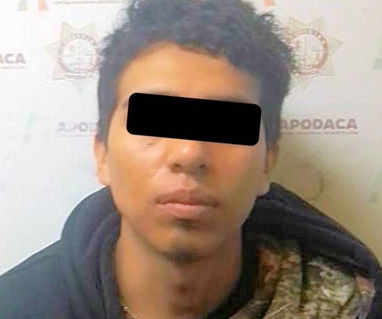Detienen a motociclista por asaltos