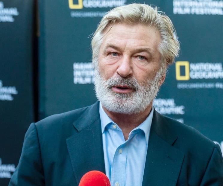 Quiso Alec terminar rodaje de Rust tras muerte de Hutchins
