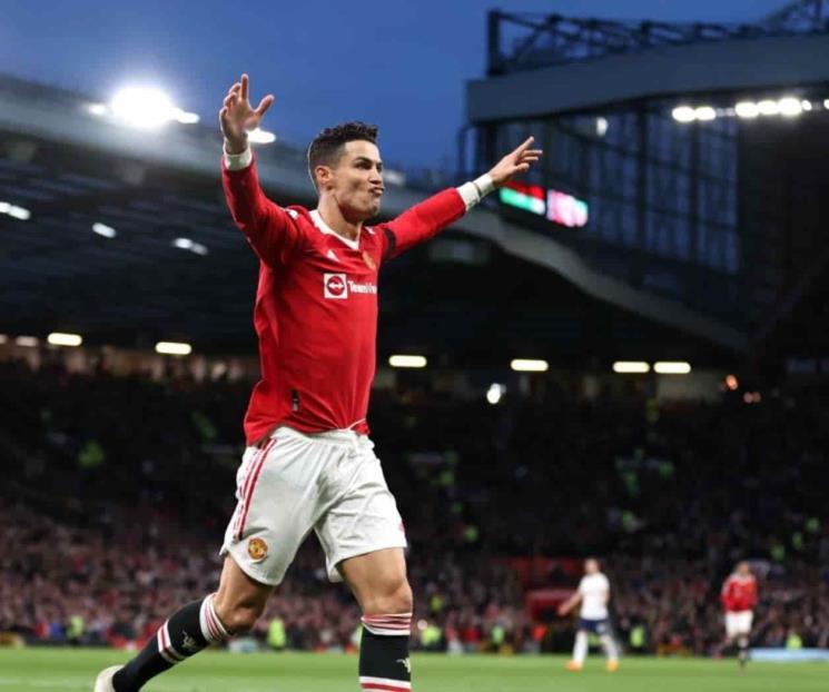 Logra United triunfo, CR7 recórd y son cuartos en EPL