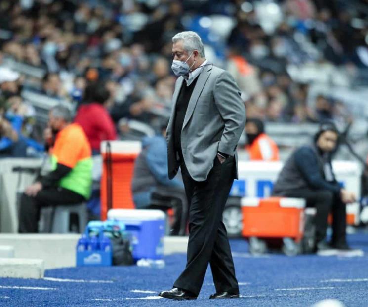 En dos juegos, Vuce ya supera lo hecho por Aguirre