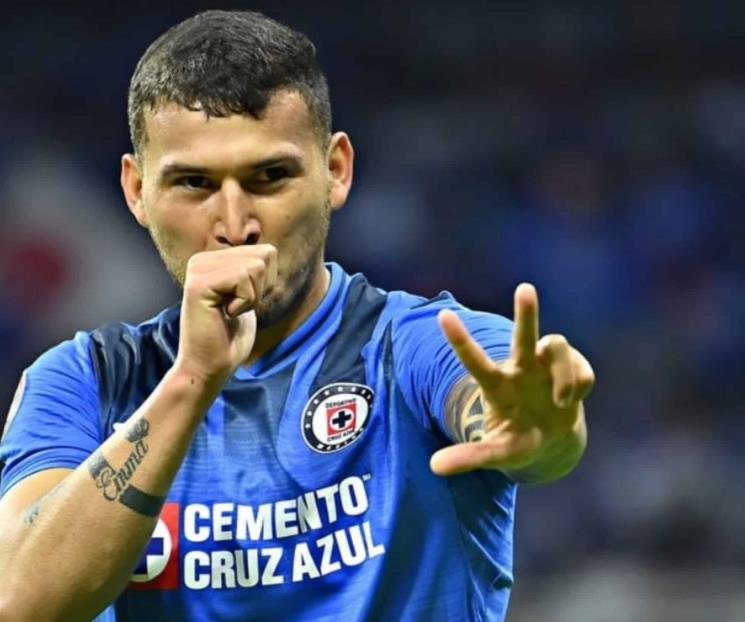 Logra Cruz Azul victoria sobre Pumas