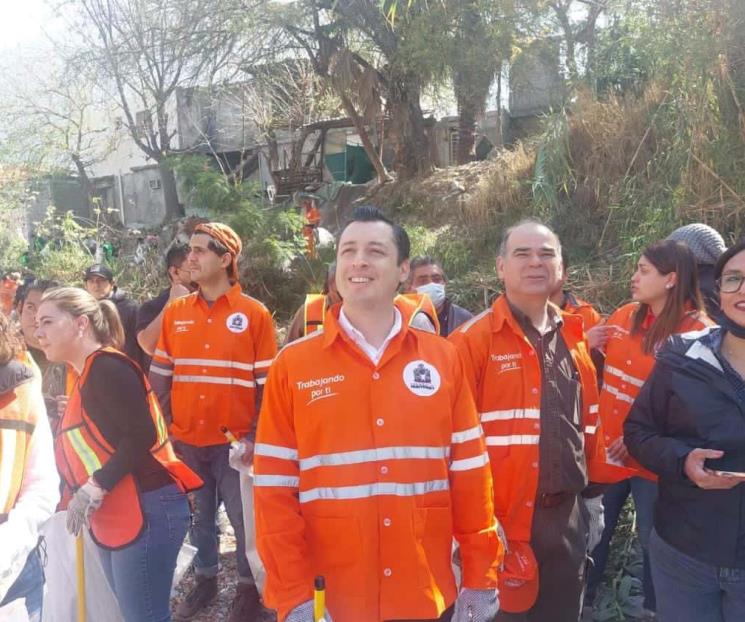 Encabeza Colosio limpieza del Río La Silla