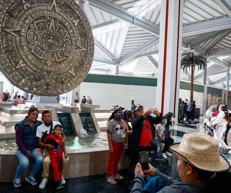 Elogian visitantes el nuevo aeropuerto Felipe Ángeles
