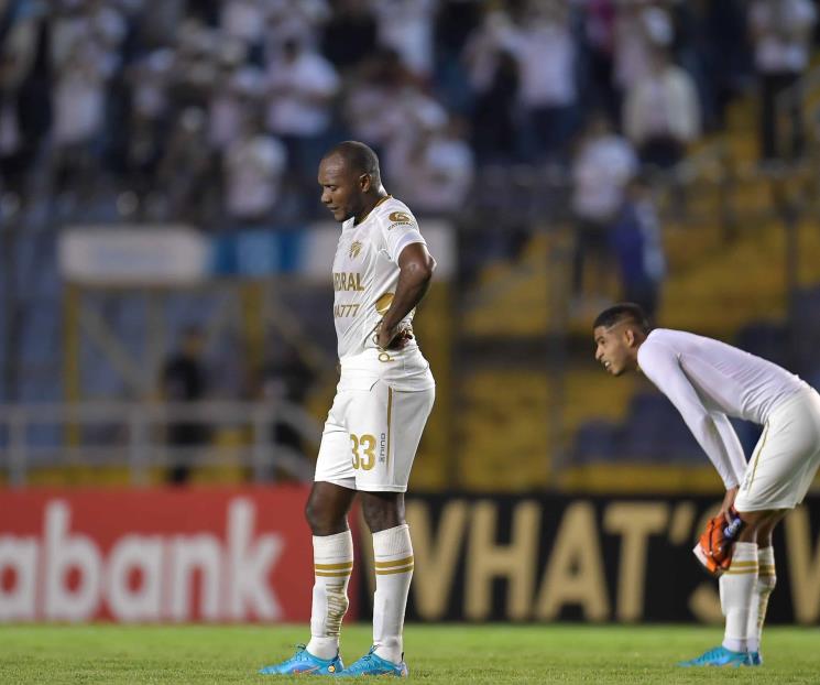 Gana Comunicaciones, pero queda eliminado