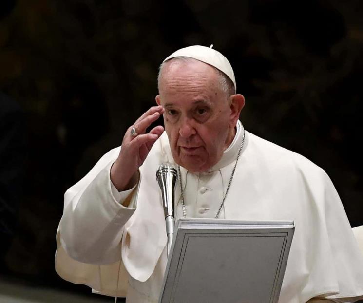 Hace Papa llamado a la paz ante guerra en Ucrania