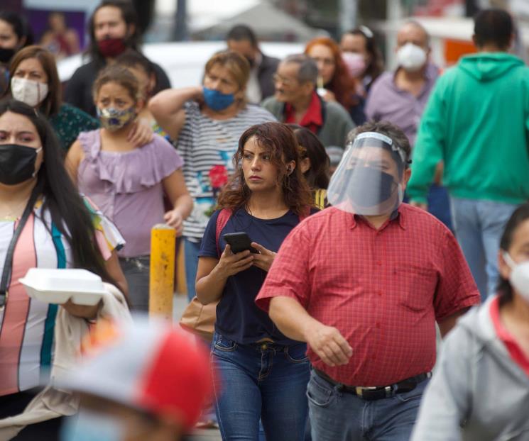 Analizan suspender uso de cubrebocas Analizan suspender uso de cubrebocas