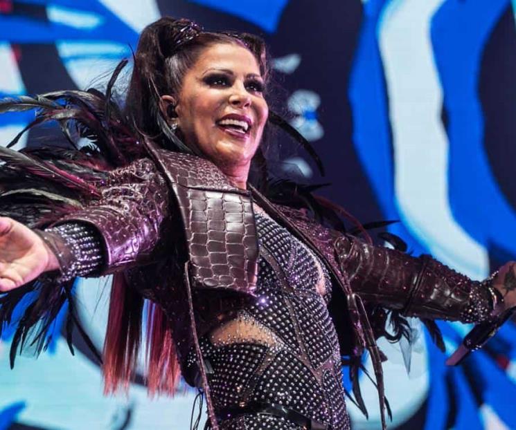 Alejandra Guzmán ya perdió la fe en las bioseries Alejandra Guzmán ya perdió la fe en las bioseries