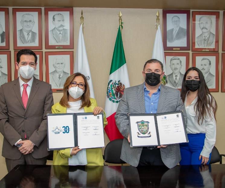 Firma CEDHNL convenios con Montemorelos y Hualahuises