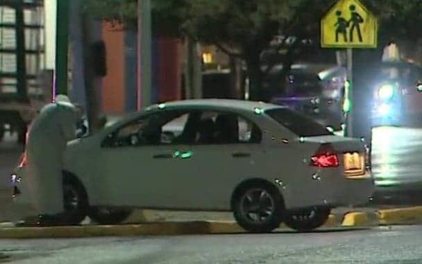 Ejecutan a presunto narcomenudista en su auto