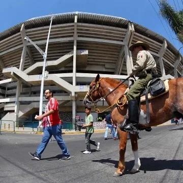 Máxima protección en el clásico tapatío
