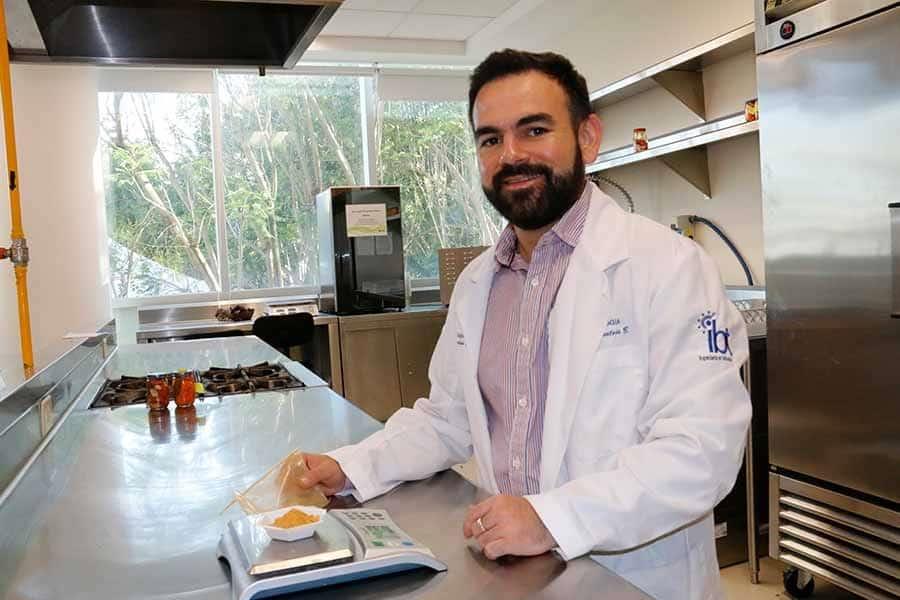 Patenta profesor Tec proceso para alimentos