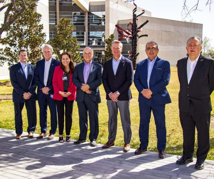 Se reunen UDEM y Christus Health