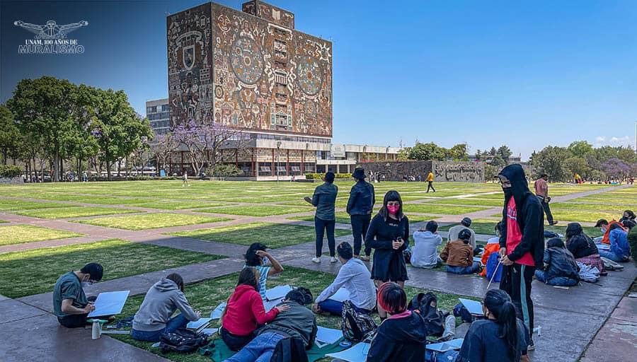 Desertan 17 mil universitarios por pandemia