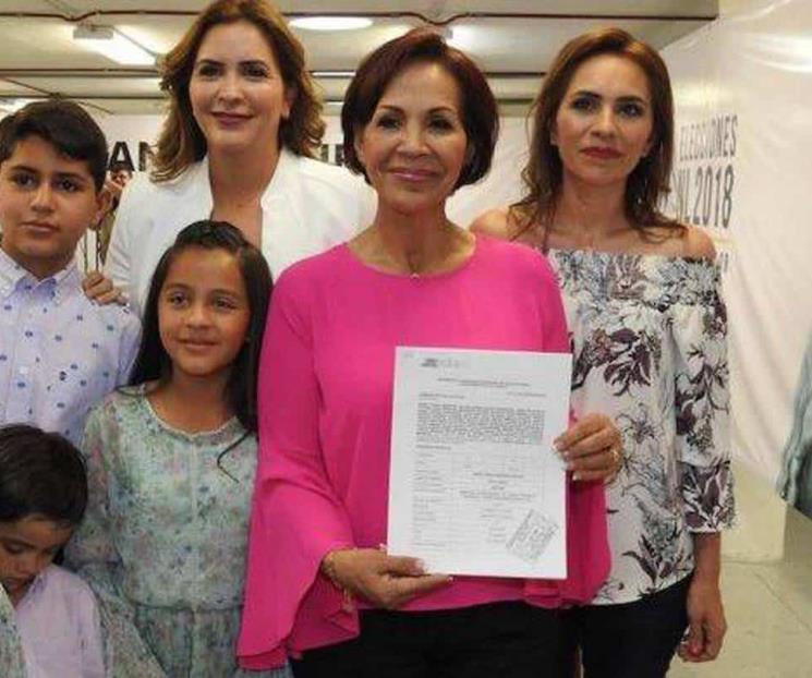 Siguen amparándose ex funcionarios