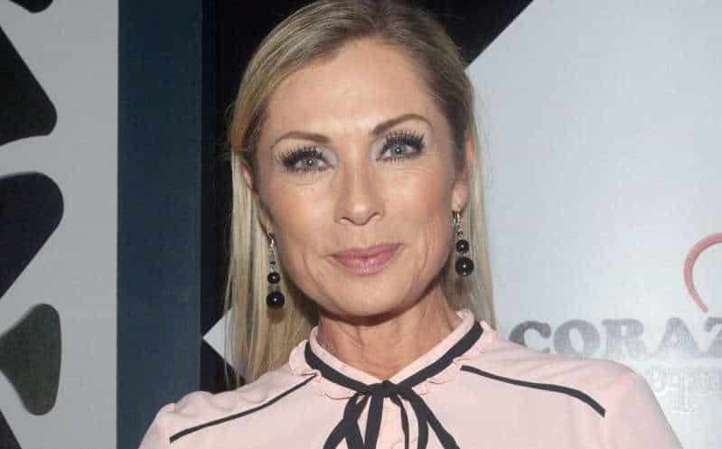 Lety Calderón fue hospitalizada por problemas respiratorios