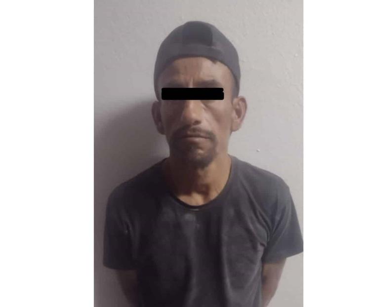 Detienen ahombre por robo en casa