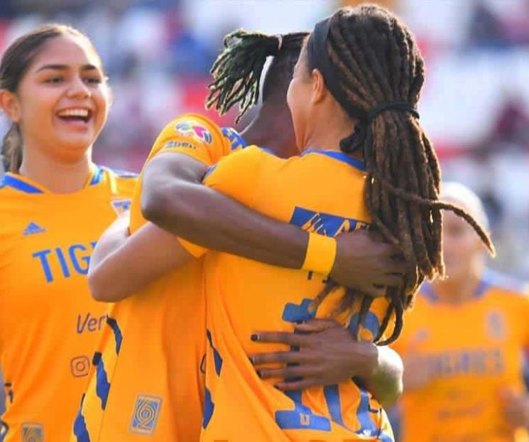 Y felinas golean al San Luis 6-0 Y felinas golean al San Luis 6-0