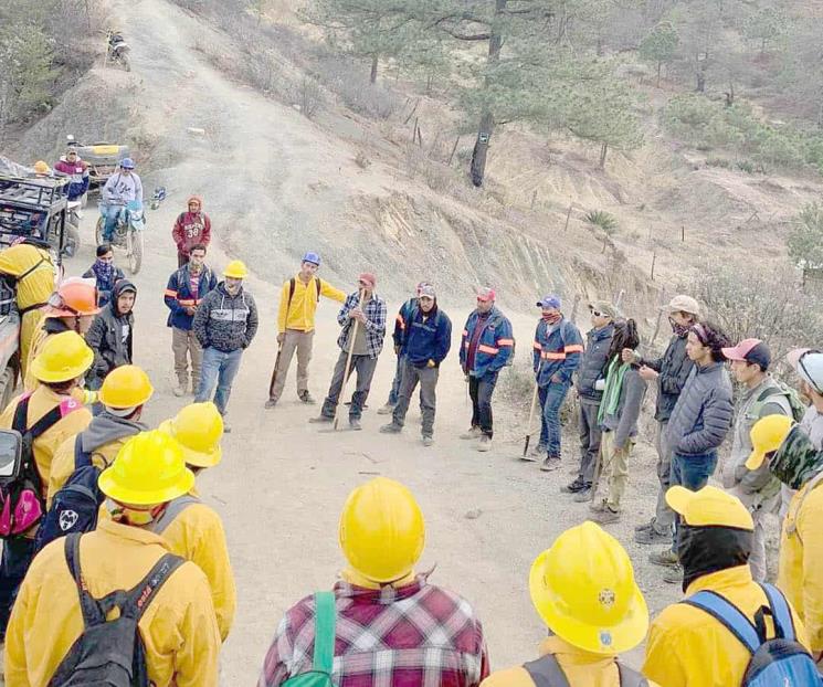 Analizan desalojo de más familias de la Sierra de Santiago