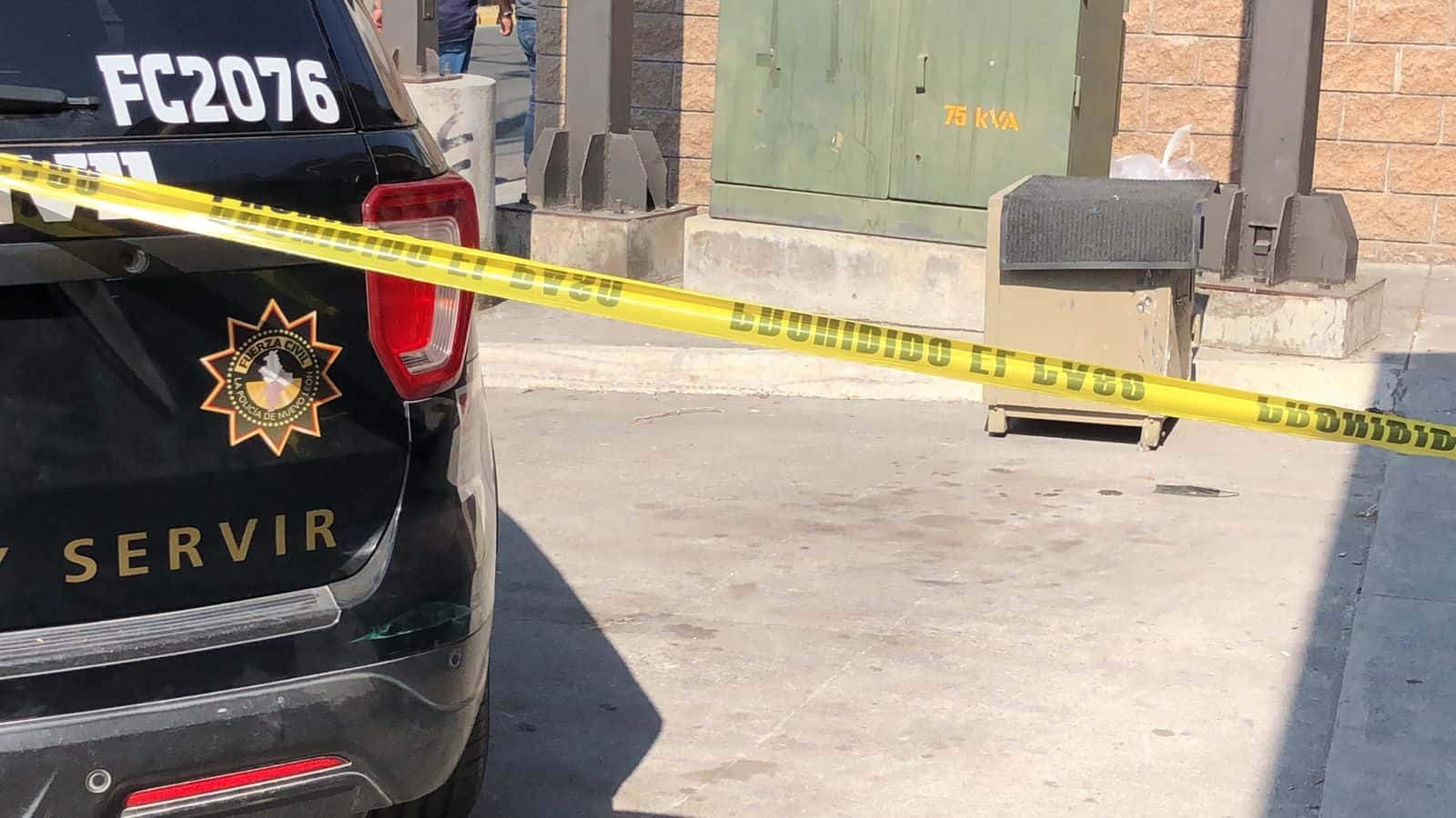 Un guardia del DIF CREE sacó una caja fuerte del lugar, misma que dejó a dos cuadras del sitio