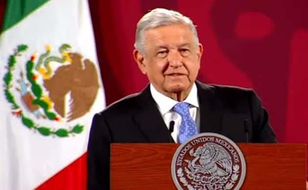 AMLO analiza transmitir informe de labores sin violar veda
