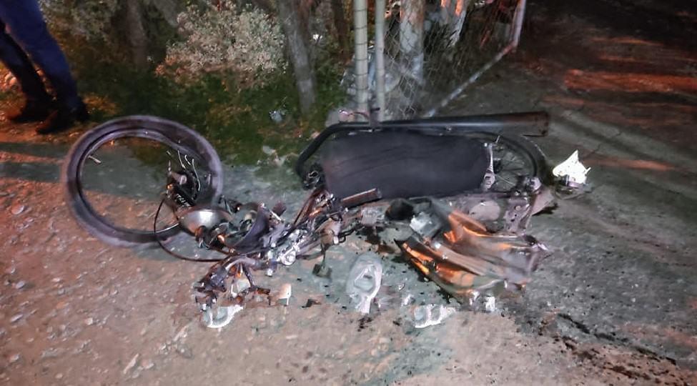 Muere motociclista arrollado en Cadereyta