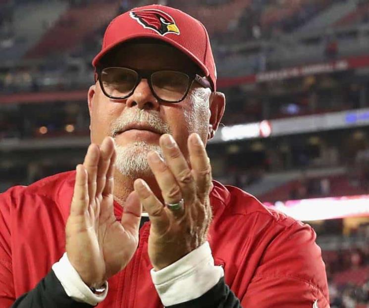 Se retira Bruce Arians como coach de Bucaneros