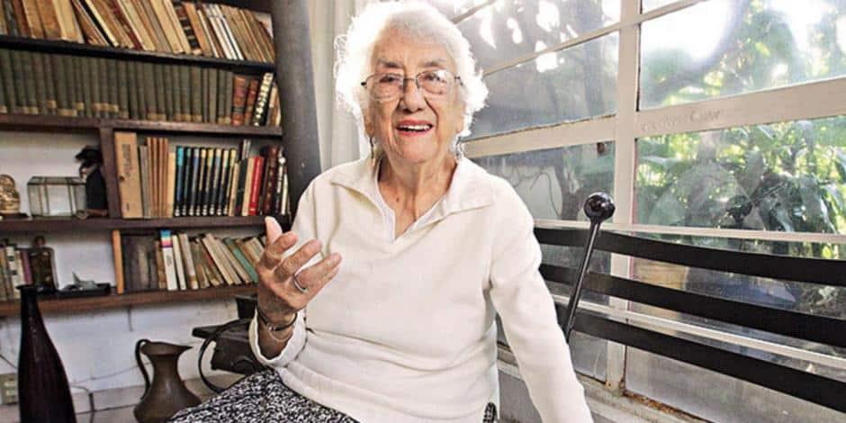 Falleció la poeta Dolores Castro Varela