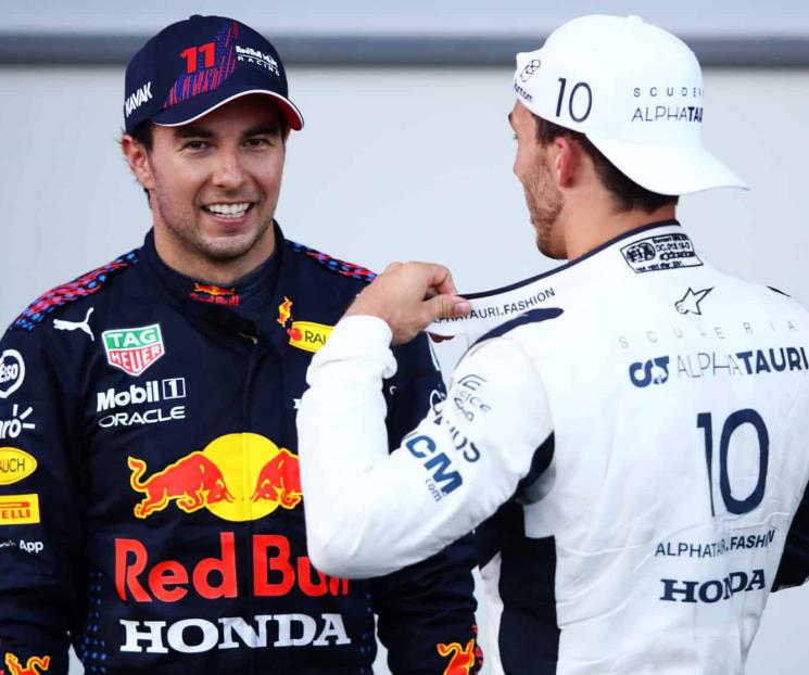 Gasly tendría que superar a Checo: Helmut